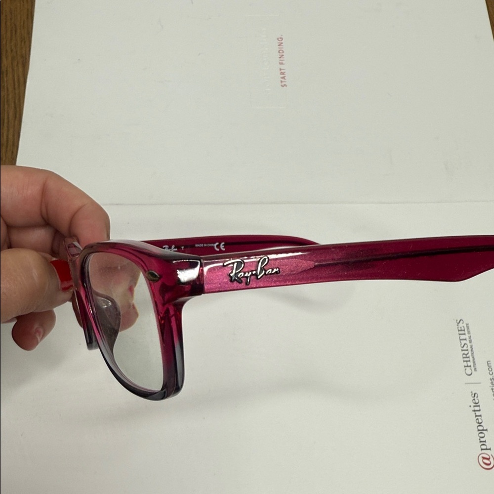 Ray Ban Designer Glasses with case - Picture 2 of 9